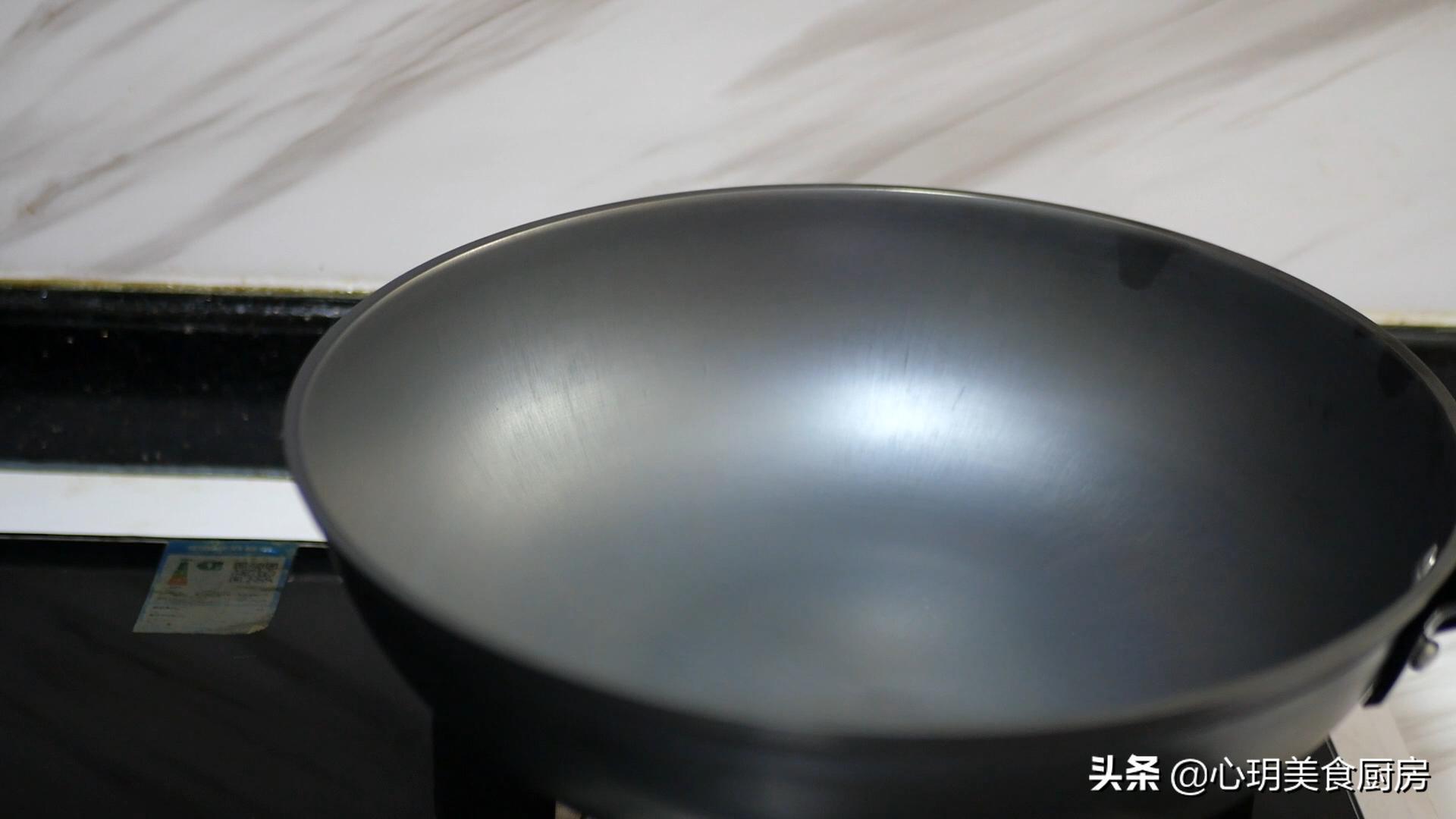 旧铁锅开锅正确方法不粘锅,家用铁锅开锅的正确方法不粘锅