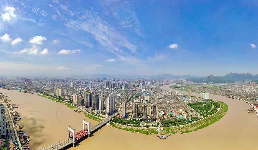 最牛中国镇,中国第一城龙港镇