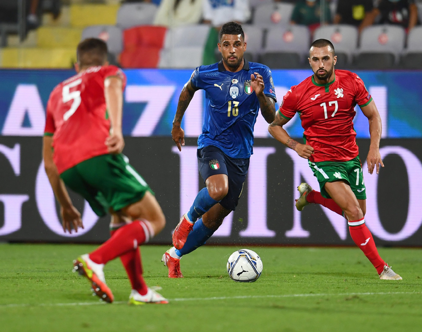 2021世预赛意大利vs西班牙,世预赛阿根廷被绝平