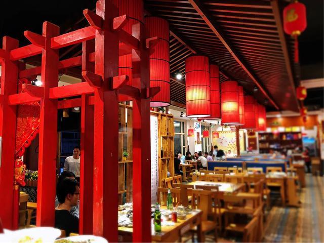 吴铭怀旧火锅坦洲一店,珠海吴铭怀旧火锅小龙虾