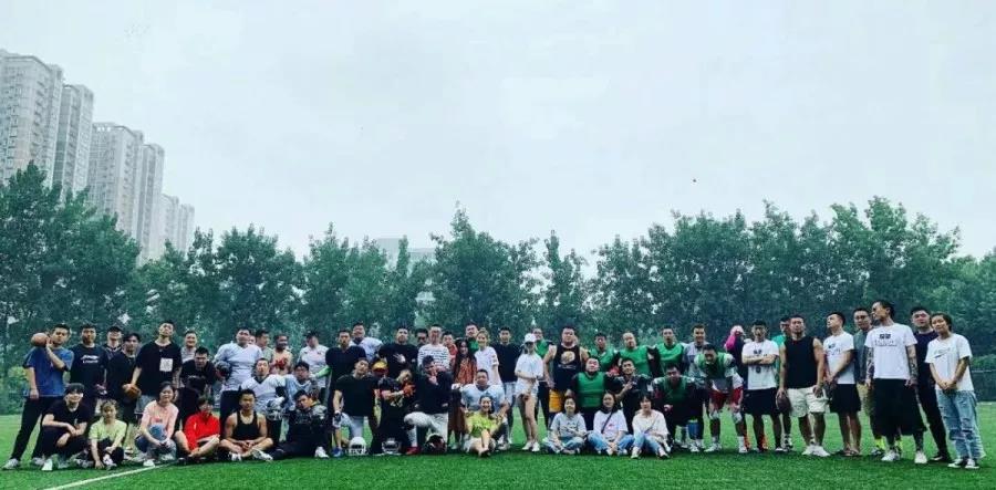 nfl美式橄榄球魅力,nfl长得帅的四分卫