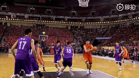 2米05内线,防守大闸生涯盖帽