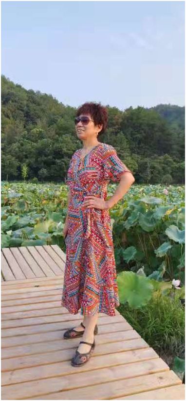 【当代作家联盟-散文】893期｜浙江沈淑君《碧荷涟漪天池万奇情》