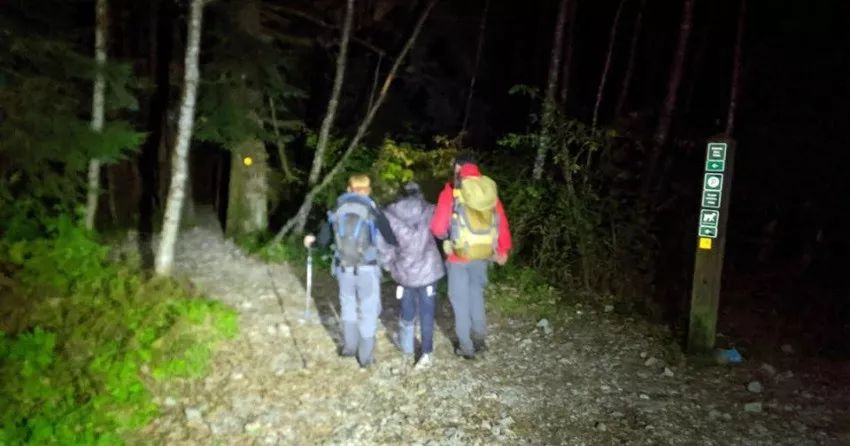 跑狐周记｜世锦赛中国队创26年最佳大学生跑步为祖国庆生