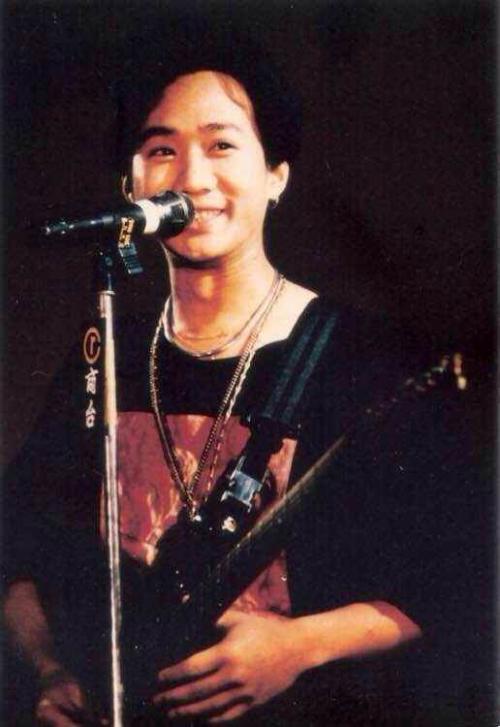 一生遗憾黄家驹,黄家驹经典传承