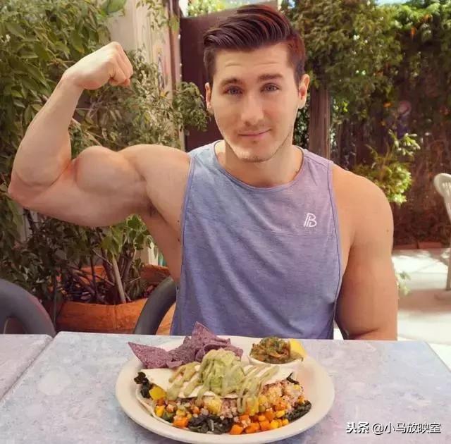 泰国和尚肌肉有多强,泰国和尚腹肌视频