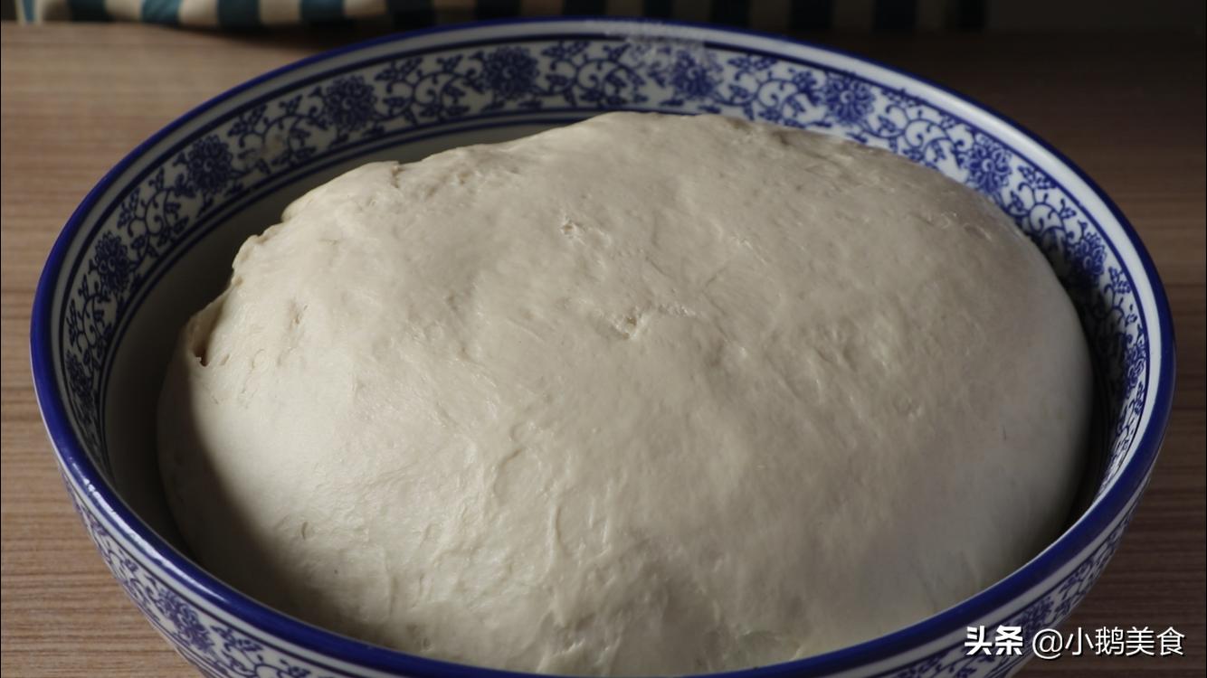 不用烤箱蒸出拉丝面包,面包怎么蒸出的松软好吃