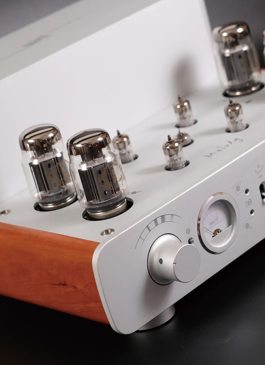 漂亮的胆机——MelodyPro88MKII合并功放