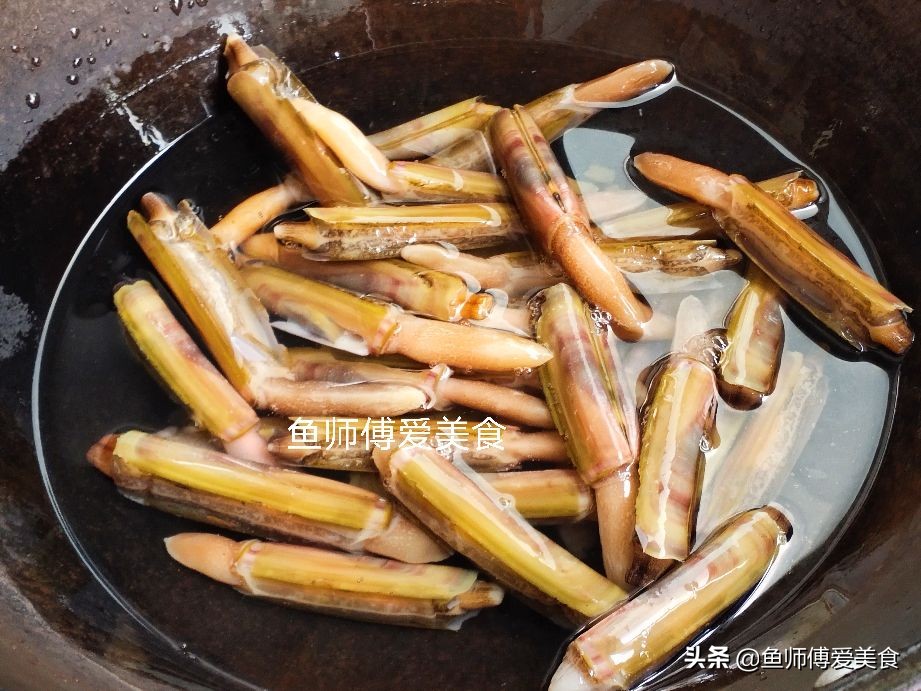 三月的蛏子鲜美,新鲜蛏子营养功效