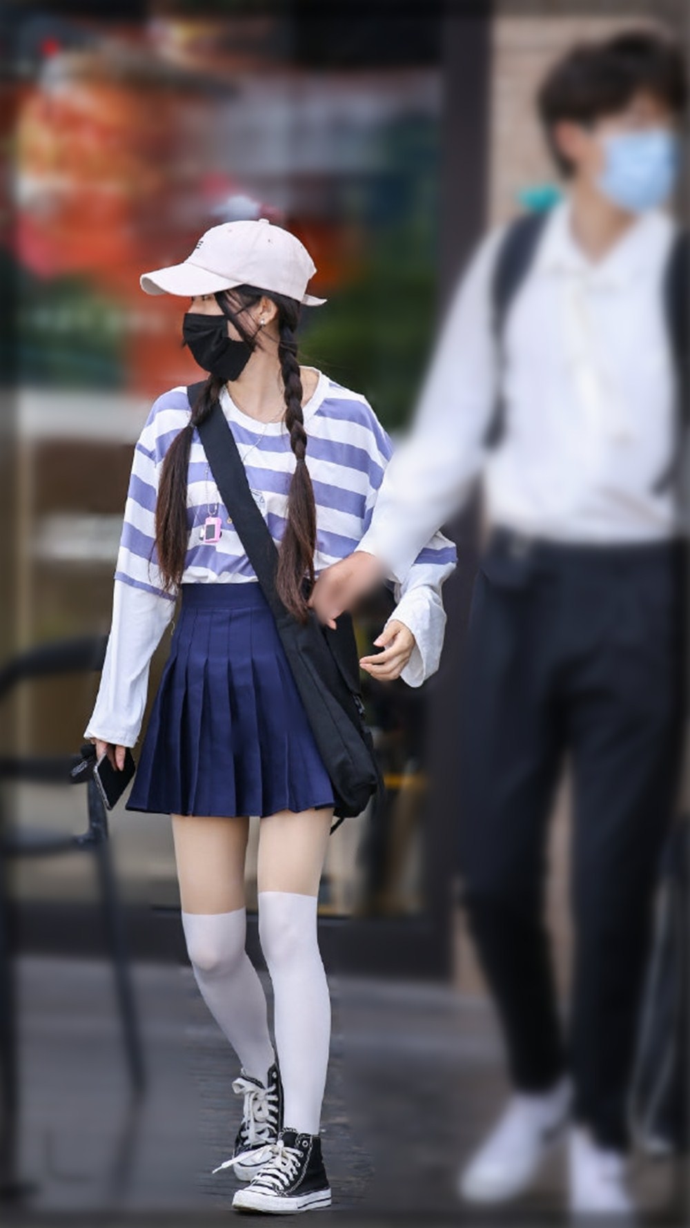 过膝长袜夏季怎么穿搭,夏天长款隐形袜穿搭