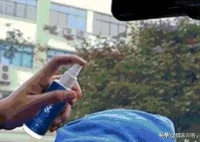 雨刮器刮起来嘎嘎响怎么解决,雨刮器刮出来有毛刺怎么办