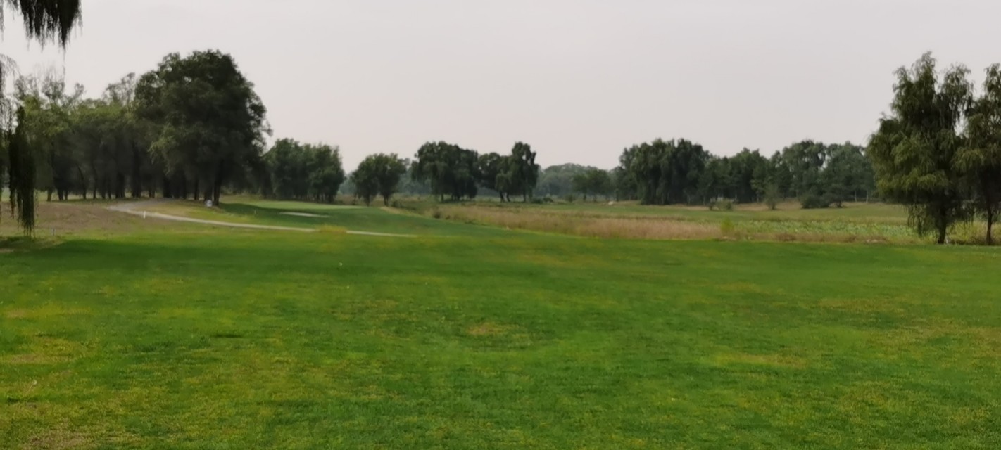 北京cbd国际高尔夫球场,北京金帝高尔夫球场