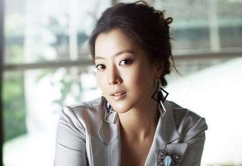 18岁韩国第一美人金喜善,韩国第一美少女金喜善简历