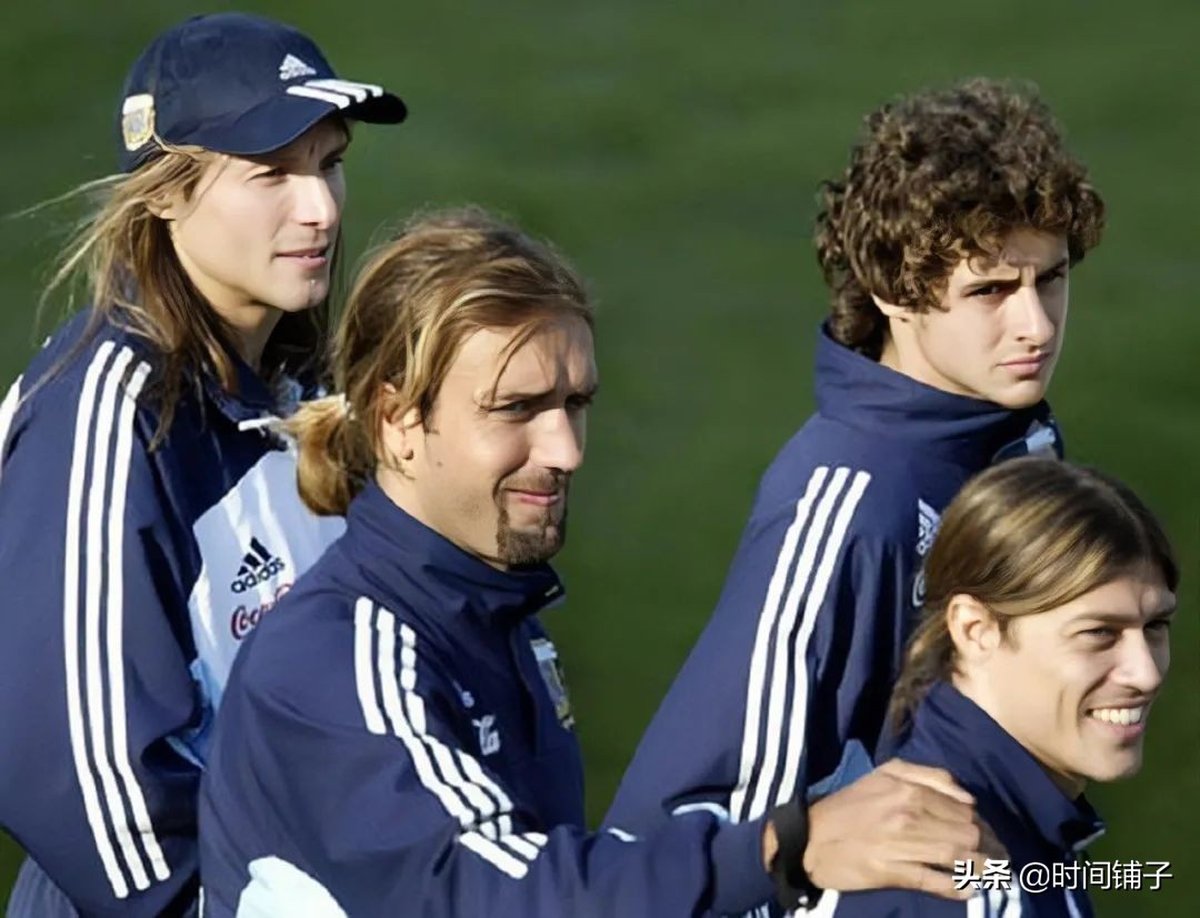 足球记忆十大传奇球员,足球记忆克瓦拉茨赫利亚