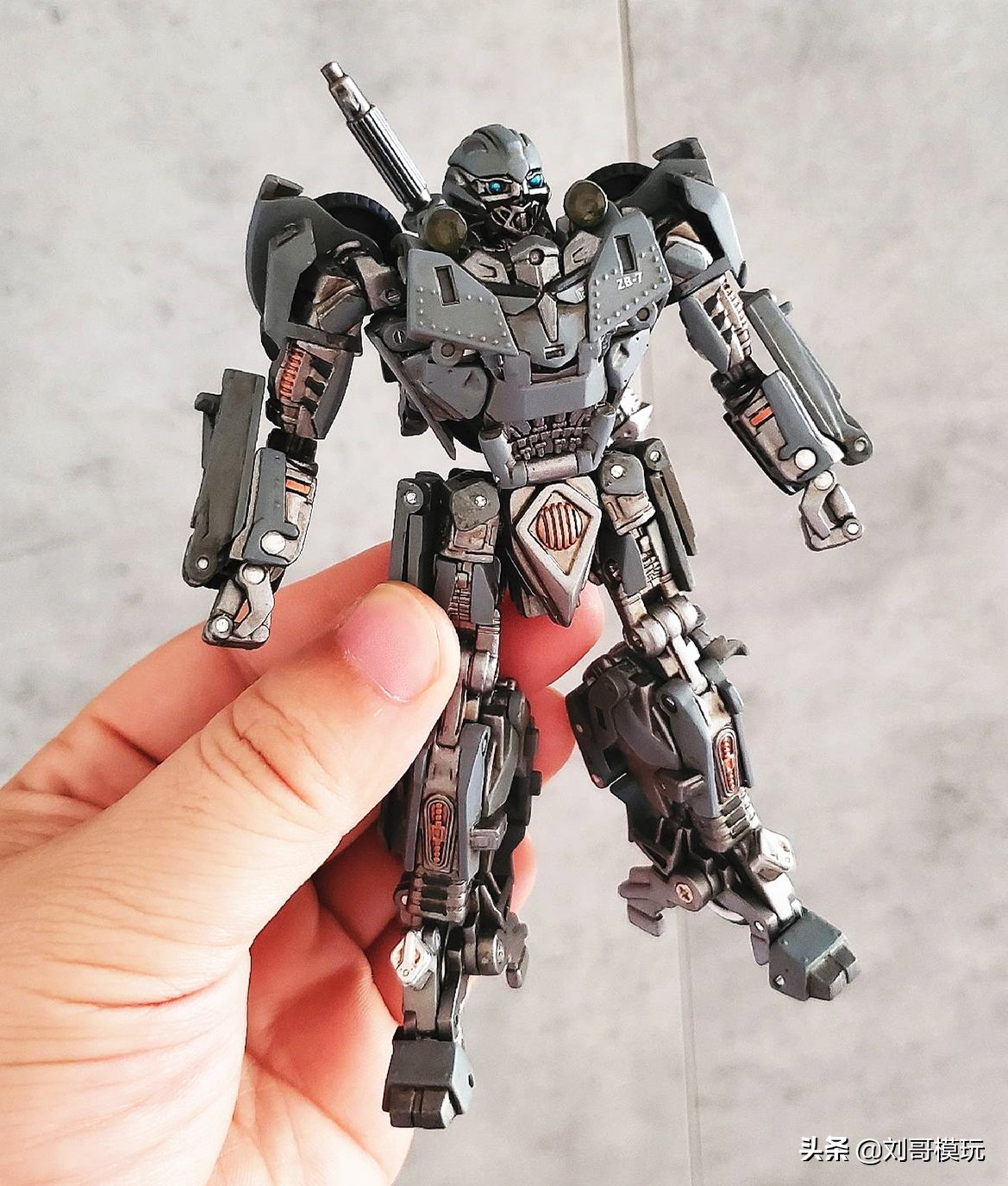 tw大黄蜂测评,tw二战大黄蜂军绿色