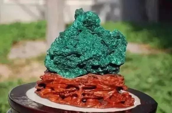 玩玉的人必备的东西,玩玉之人最深度解析