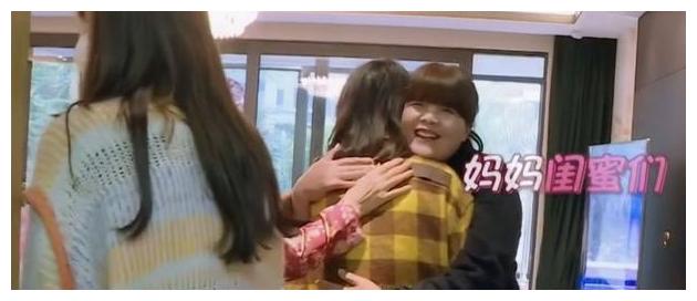 王鸥和同母异父的妹妹照片,王鸥是不是同母异父