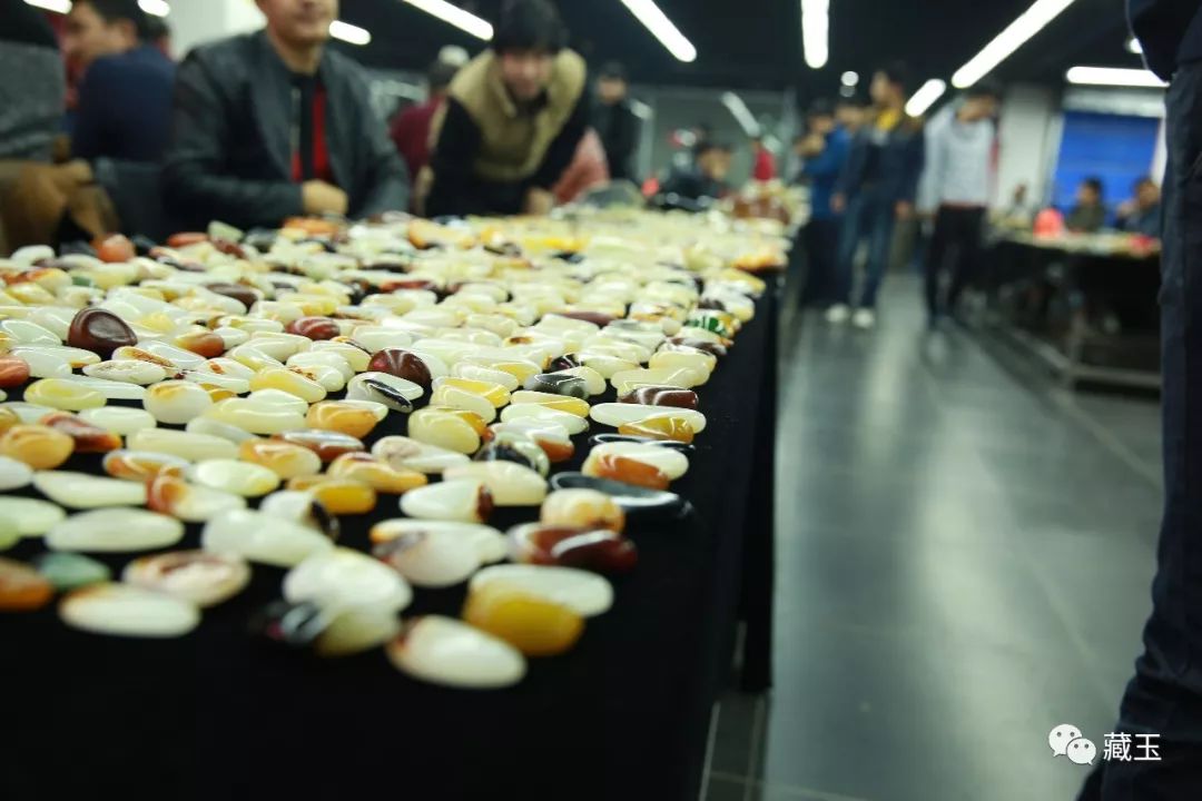 马未都2000万的玉,马未都讲真玉和假玉