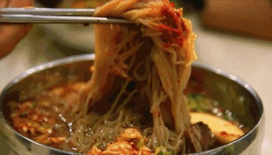 为了一碗面条差点和老公吵起来,为了一碗面大打出手