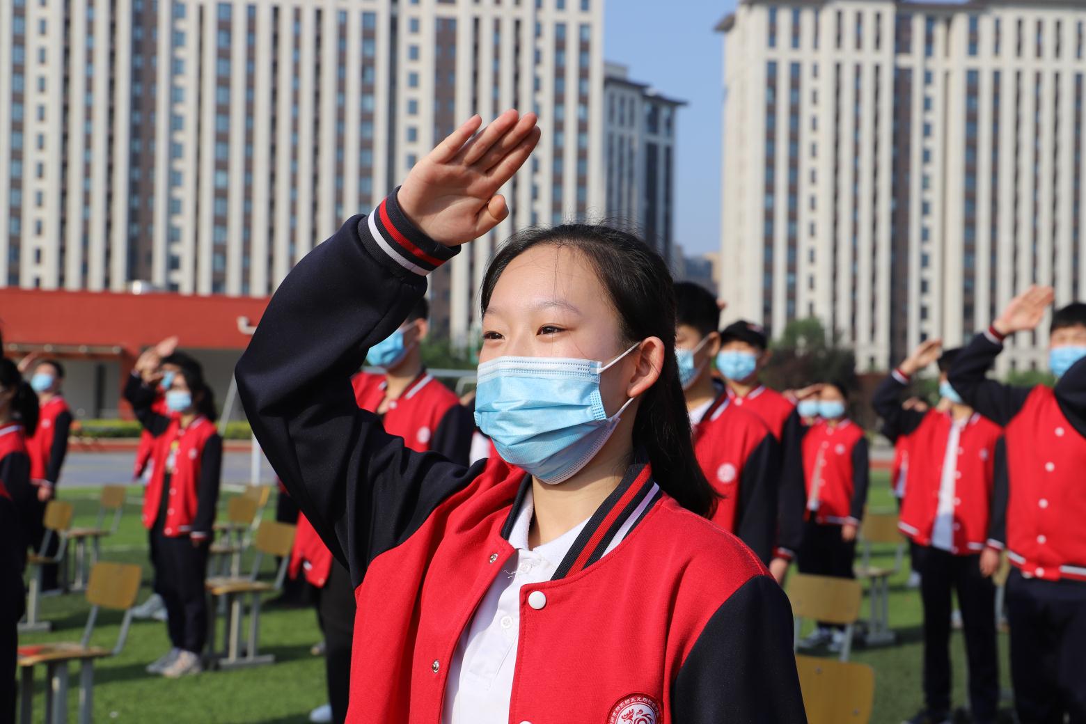 许久不见！你好校园：郑东新区中学全面复学，1.7万学子书声琅琅