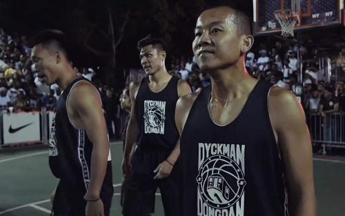 曹芳街头打球,曹芳打街球