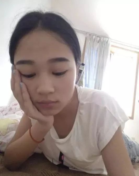 90后工地美女工人,女生工地做什么有5000工资