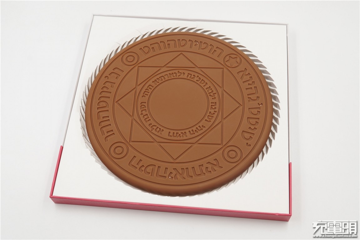 这个充电器充电时的仪式感太强了忍不住想买