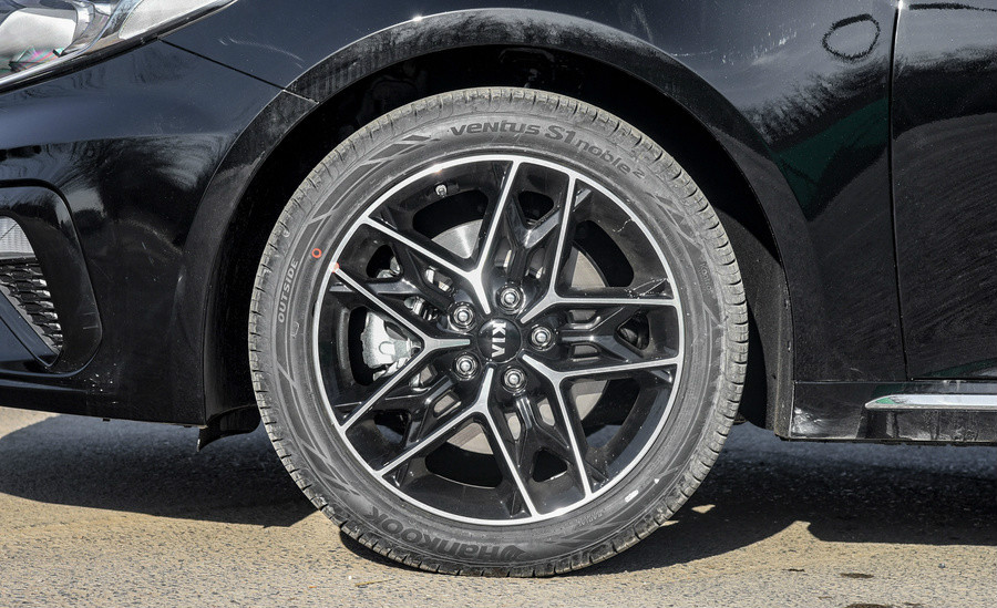 最厚道的合资b级车如今狂跌4万5,落魄但又有自身魅力的几款b级车