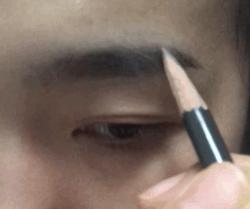 画眉毛的诀窍是什么,无眉画眉毛的技巧和方法