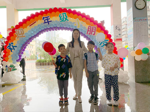 邯郸市丛台区黎明小学2017级1班,邯郸丛台曙光小学2021级