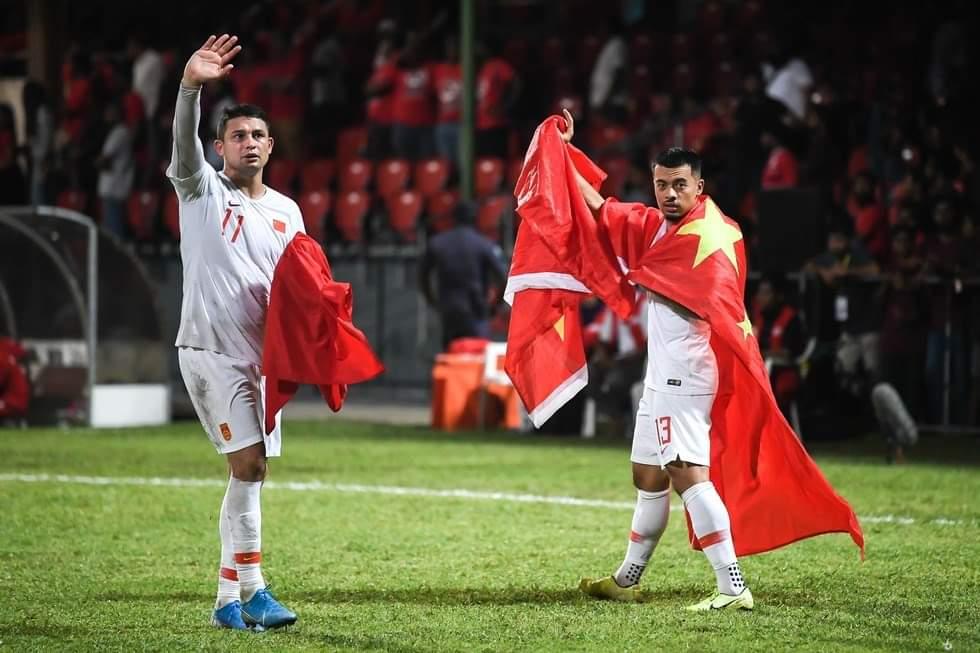 中国球员遭对手戏耍,国足归化李玮峰