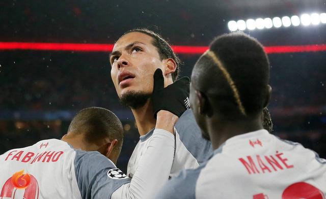 维吉尔范迪克头球,范迪克足球比赛视频