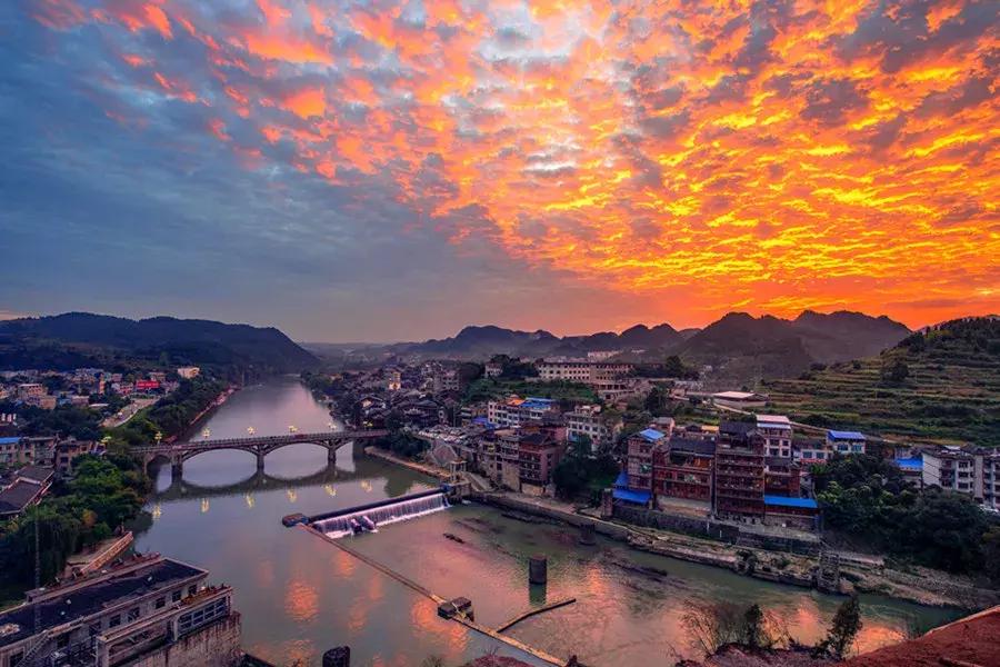 自驾游四川宜宾到贵州旅游攻略,贵州自由行旅游攻略最佳线路