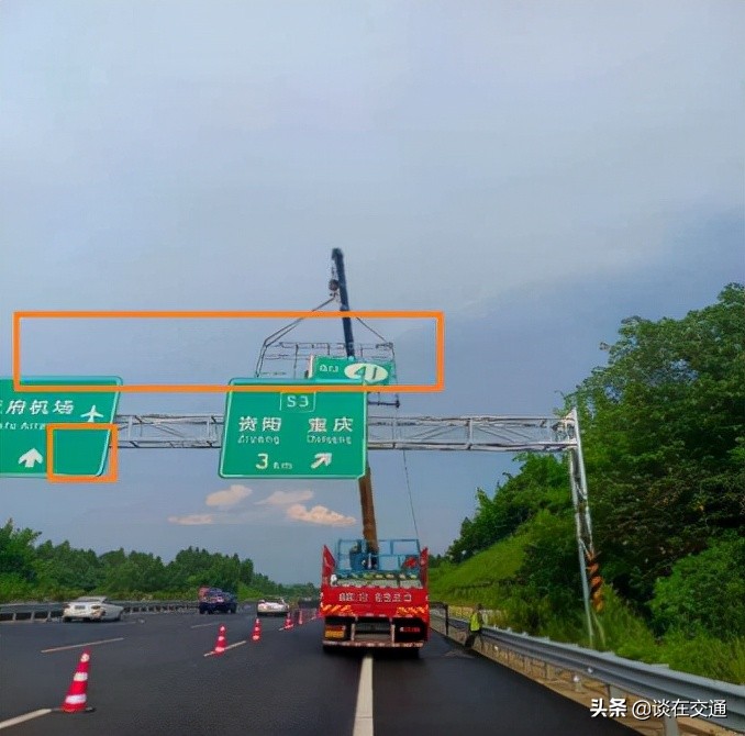 成都双流机场地面交通标识,成都天府机场临时交通管控