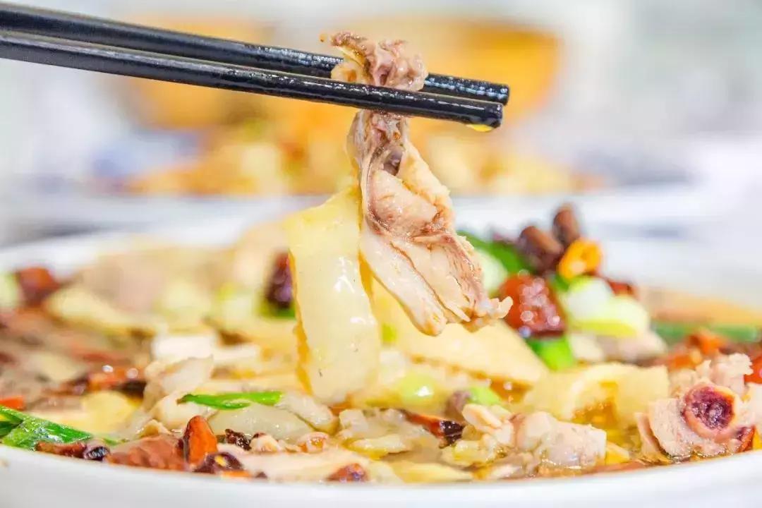 重庆市必打卡美食推荐,重庆最值得打卡的特色美食