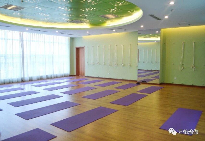 零基础瑜伽教练培训班招生中,万怡瑜伽