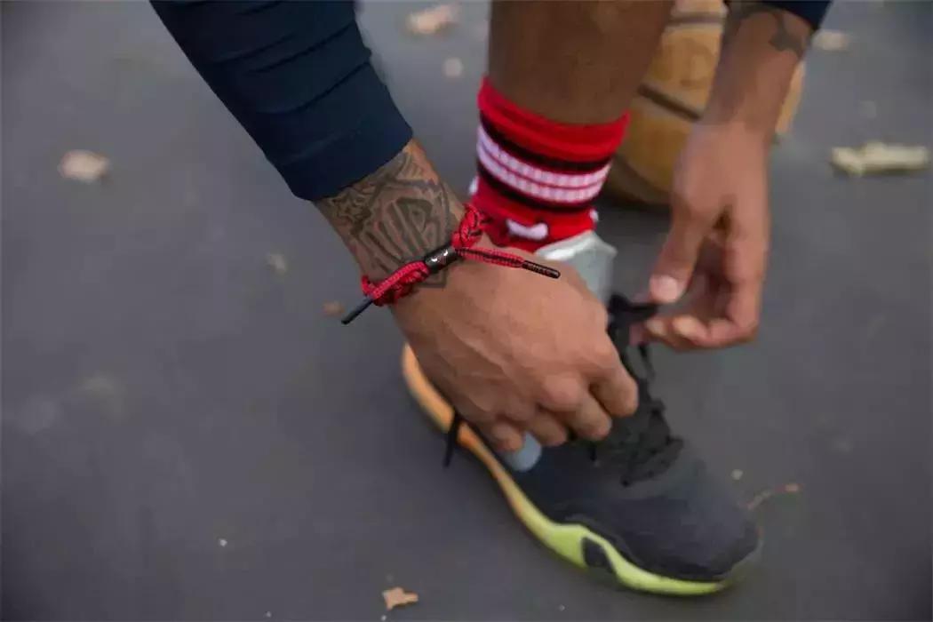 绳结挂饰大全视频,曼陀罗手链绳结编织教程