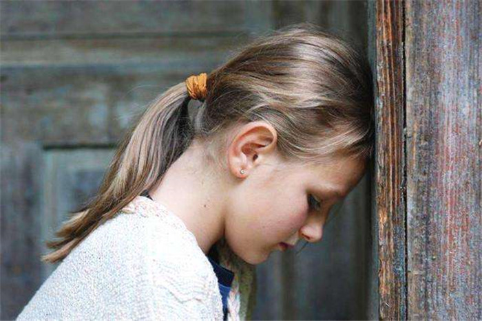 宝宝一说就哭,宝宝遇到一点事就哭怎么办