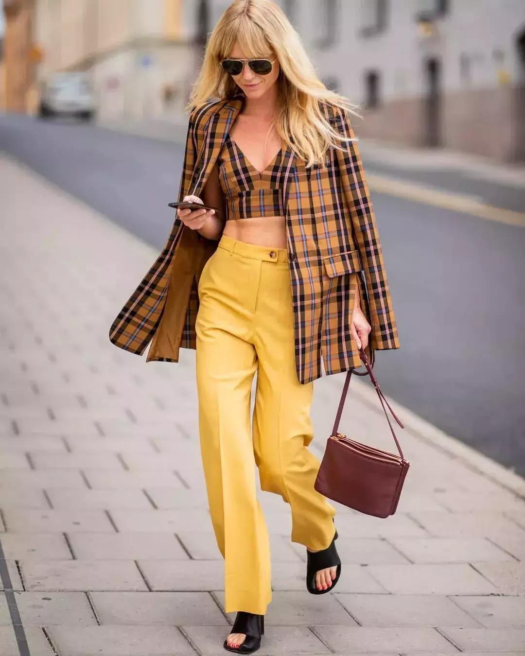 各种包的搭配风格,什么款的包最好搭配衣服