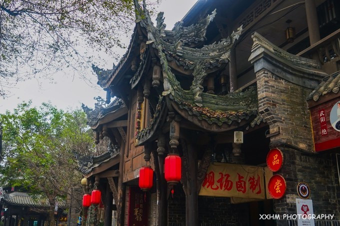 成都本地人去的最好吃的美食,中国姑娘吃成都美食