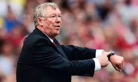 足球战术史,足球发展历史简短100字