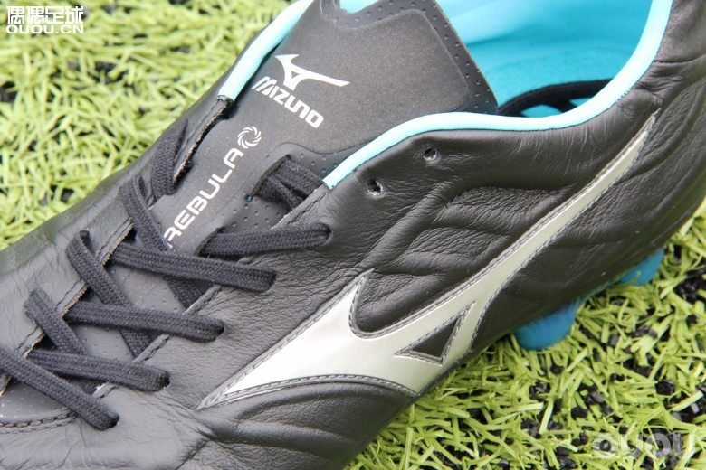 美津浓rebula3v2,美津浓rebulav1怎么样