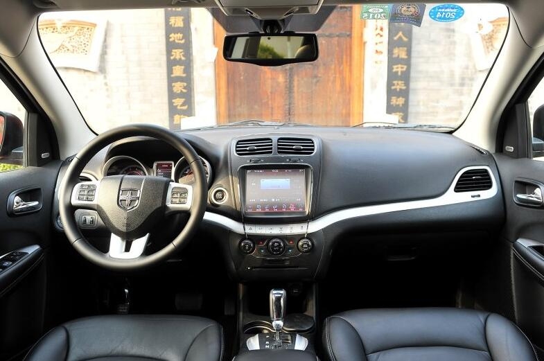 酷威柴油版对比索兰托,道奇酷威2.7八万公里