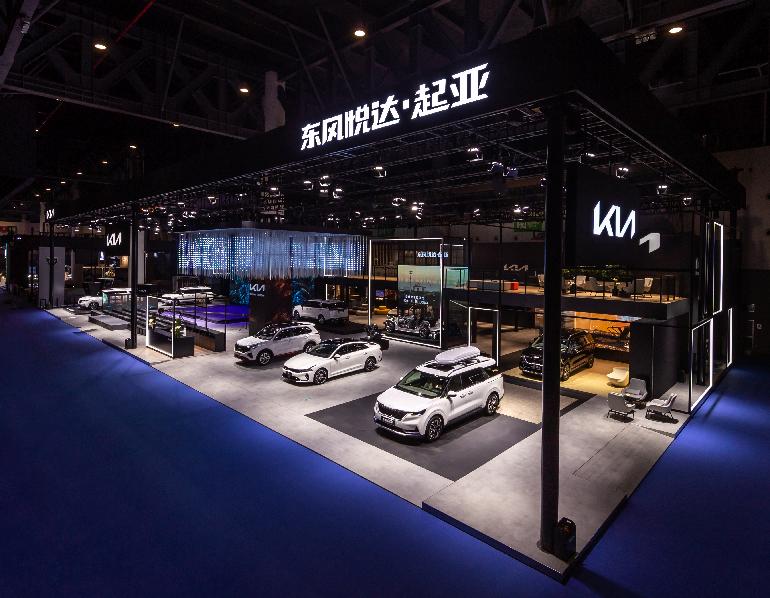 新起亚mpv嘉华震撼来袭,起亚嘉华mpv新款试驾