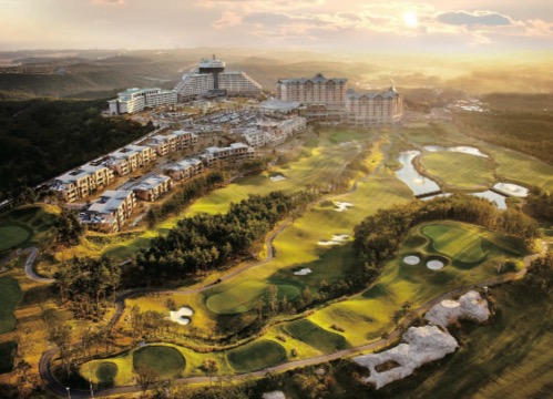 韩国大明山滑雪度假酒店,雪山温泉spa池