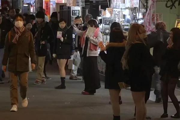 疫情之下，越来越多的日本贫困女性投入AV行业