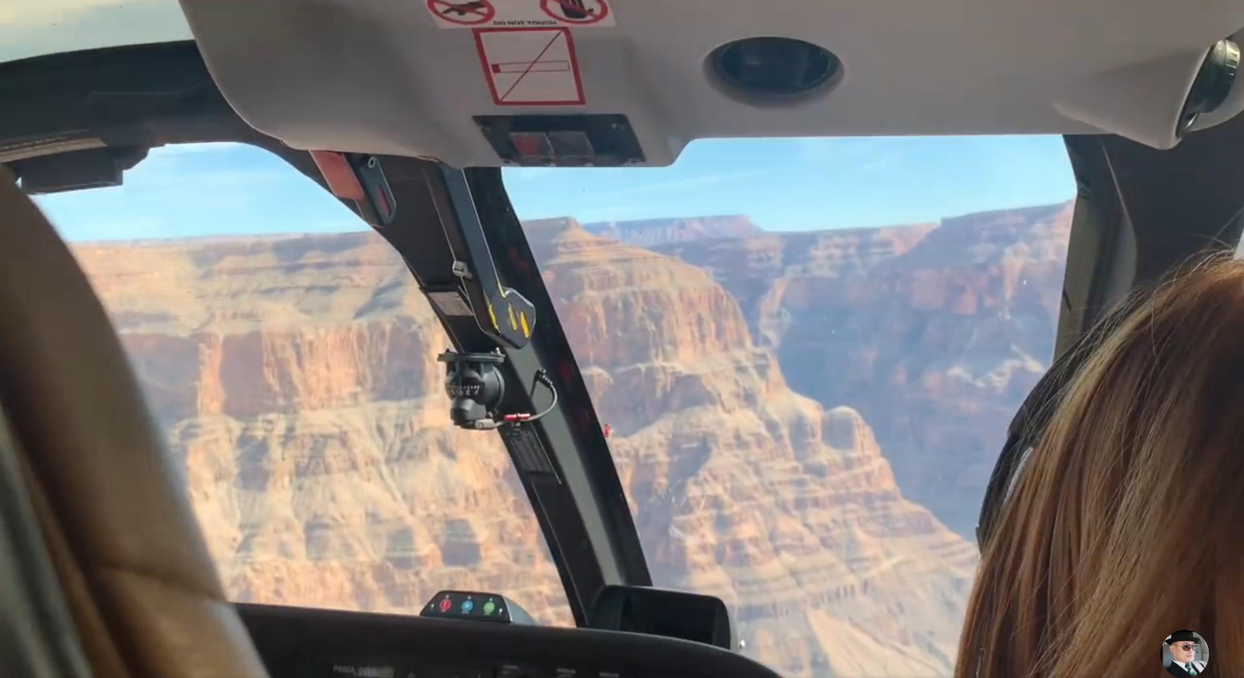 周立波和科比搞笑视频,周立波坐直升机调侃科比遭热议