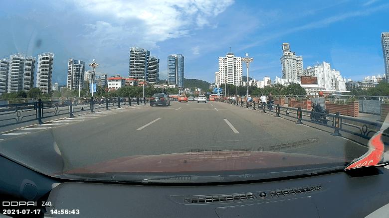 盯盯拍z40行车记录仪道路实拍视频,挂式行车记录仪盯盯拍