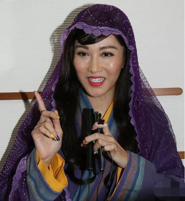 回家的诱惑艾莉为什么离开,回家的诱惑洪世贤和艾莉为什么死