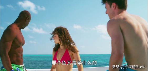 什么是科幻神剧情？美国电影《恐龙侵袭》，上海堡垒也要让位